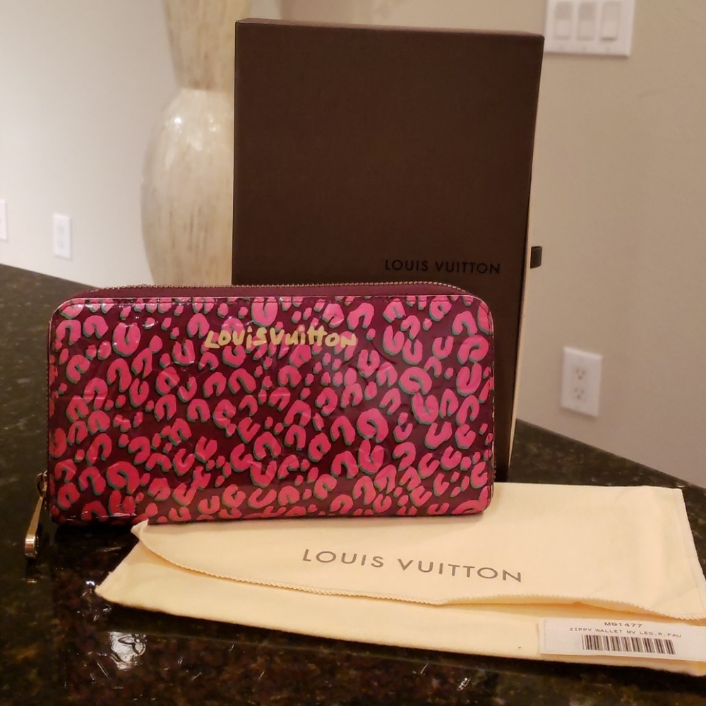 🔥Rare Louis Vuitton Stephen Sprouse Zippy Wallet